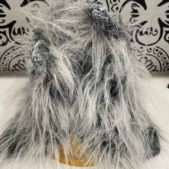 REALISTIC WEREWOLF HALLOWEEN MASK ADULT GRAY FAUX FUR WOLF COSTUME - Picture 3 of 4